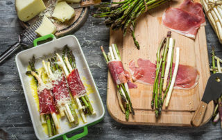 Involtini di prosciutto Parma DOP Faleria e asparagi